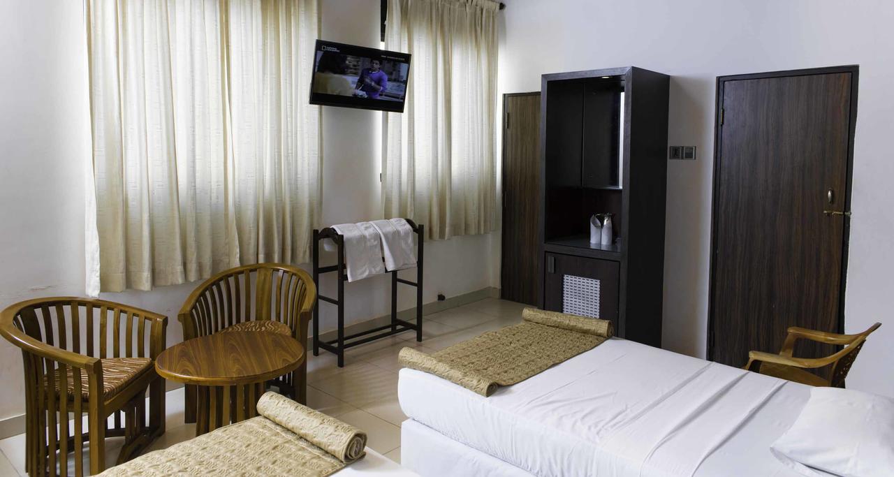 Hotel Sunshine Colombo Exterior photo