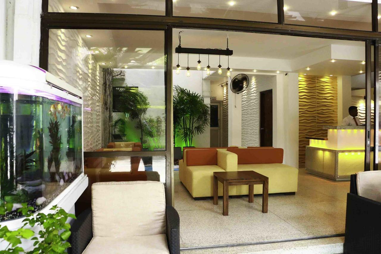 Hotel Sunshine Colombo Exterior photo